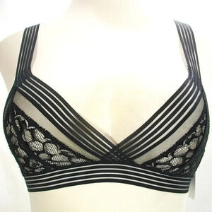 XS X-SMALL Calvin‎ Klein QF3985 Vixen Unlined Triangle Bralette Black NWT